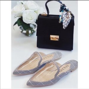 Plaid & clear PVC Pointy toe mule slides